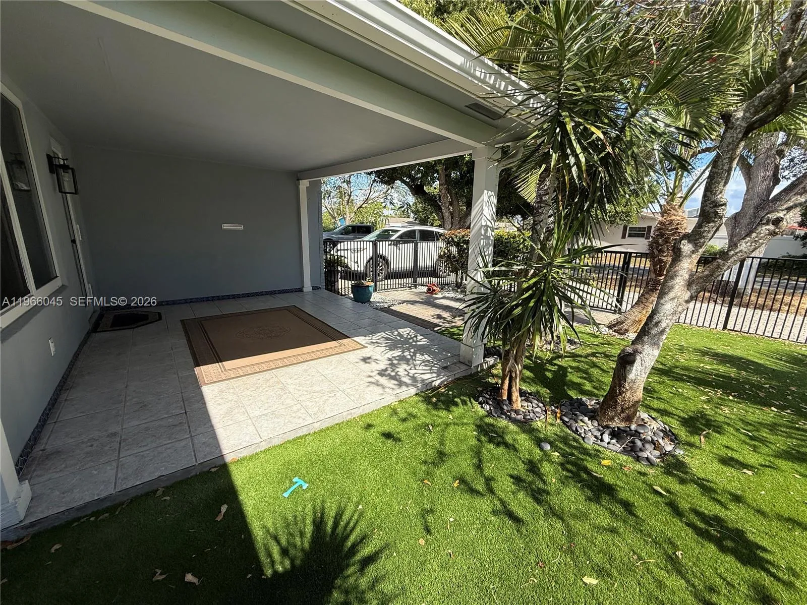 561 Se 3rd Ter, Pompano Beach, Florida 33060, Pompano Beach, Florida 33060, 3 Bedrooms Bedrooms, 8 Rooms Rooms,2 BathroomsBathrooms,Residential,For Sale,561 Se 3rd Ter, Pompano Beach, Florida 33060,A11966045
