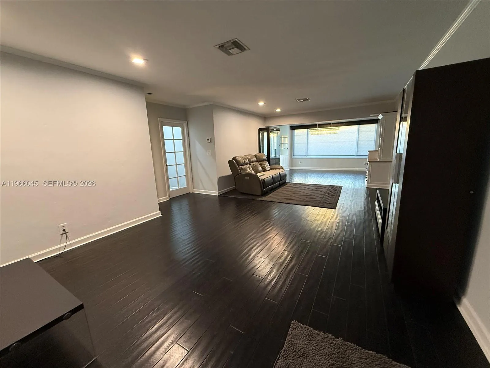 561 Se 3rd Ter, Pompano Beach, Florida 33060, Pompano Beach, Florida 33060, 3 Bedrooms Bedrooms, 8 Rooms Rooms,2 BathroomsBathrooms,Residential,For Sale,561 Se 3rd Ter, Pompano Beach, Florida 33060,A11966045