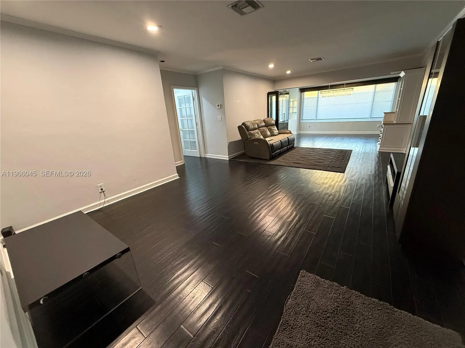 561 Se 3rd Ter, Pompano Beach, Florida 33060, Pompano Beach, Florida 33060, 3 Bedrooms Bedrooms, 8 Rooms Rooms,2 BathroomsBathrooms,Residential,For Sale,561 Se 3rd Ter, Pompano Beach, Florida 33060,A11966045