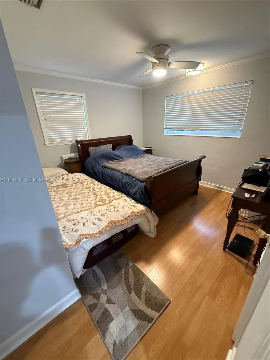 561 Se 3rd Ter, Pompano Beach, Florida 33060, Pompano Beach, Florida 33060, 3 Bedrooms Bedrooms, 8 Rooms Rooms,2 BathroomsBathrooms,Residential,For Sale,561 Se 3rd Ter, Pompano Beach, Florida 33060,A11966045