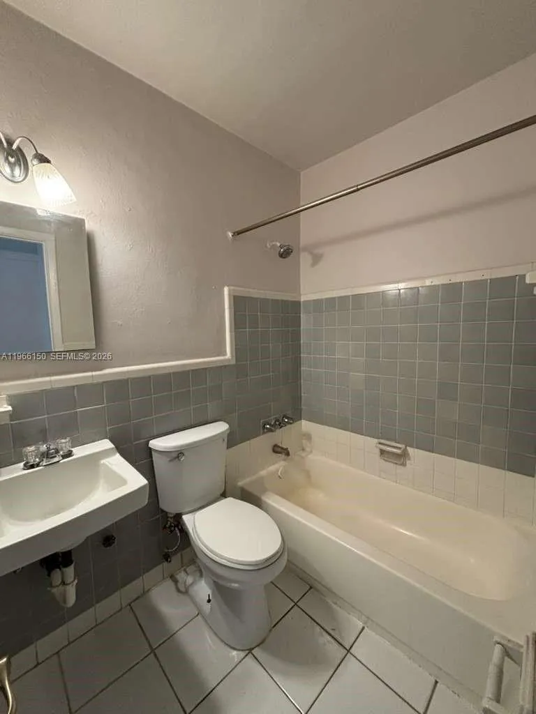 301 Sharar Ave 4, Opa Locka, Florida 33054, Opa Locka, Florida 33054, 1 Bedroom Bedrooms, ,1 BathroomBathrooms,Residential Lease,For Rent,301 Sharar Ave 4, Opa Locka, Florida 33054,A11966150