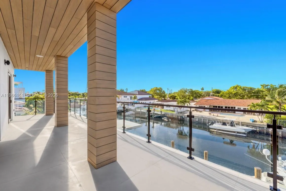 2050 S Hibiscus Dr, North Miami, Florida 33181, North Miami, Florida 33181, 6 Bedrooms Bedrooms, ,5 BathroomsBathrooms,Residential,For Sale,2050 S Hibiscus Dr, North Miami, Florida 33181,A11966151