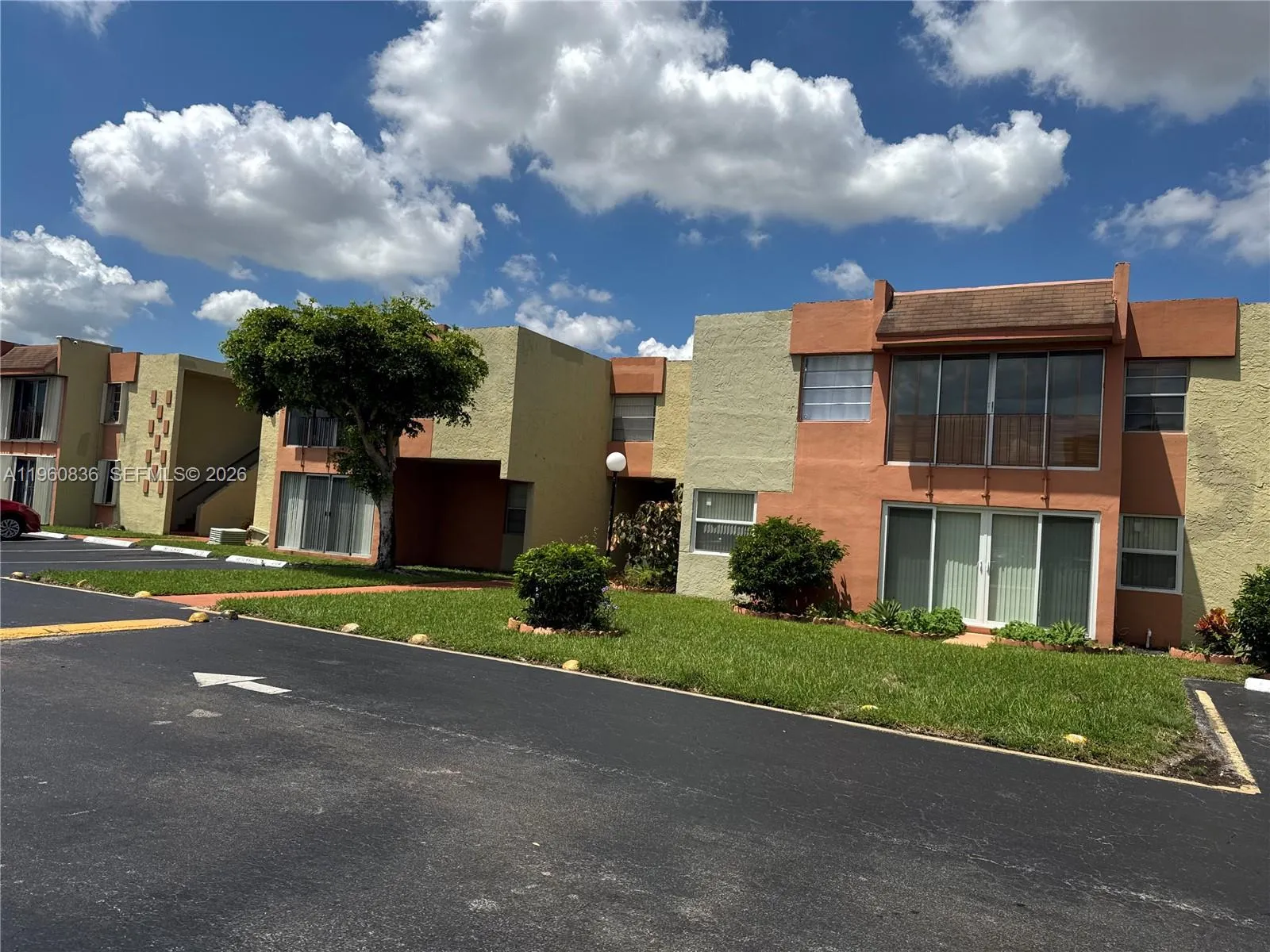 9350 W Flagler St 105a, Miami, Florida 33174, Miami, Florida 33174, 1 Bedroom Bedrooms, ,1 BathroomBathrooms,Residential,For Sale,9350 W Flagler St 105a, Miami, Florida 33174,A11960836