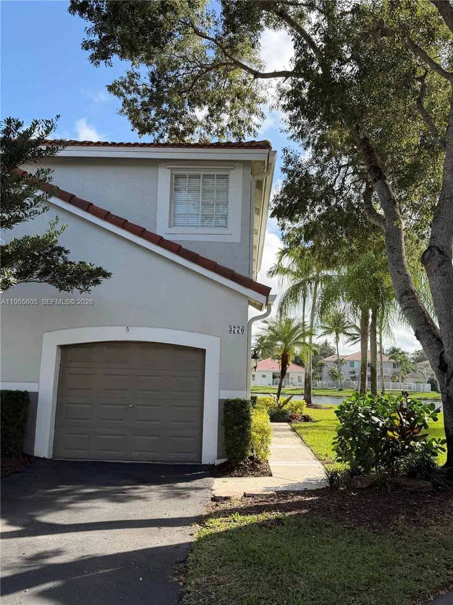3776 San Simeon Cir, Weston, Florida 33331, Weston, Florida 33331, 4 Bedrooms Bedrooms, ,2 BathroomsBathrooms,Residential,For Sale,3776 San Simeon Cir, Weston, Florida 33331,A11965605