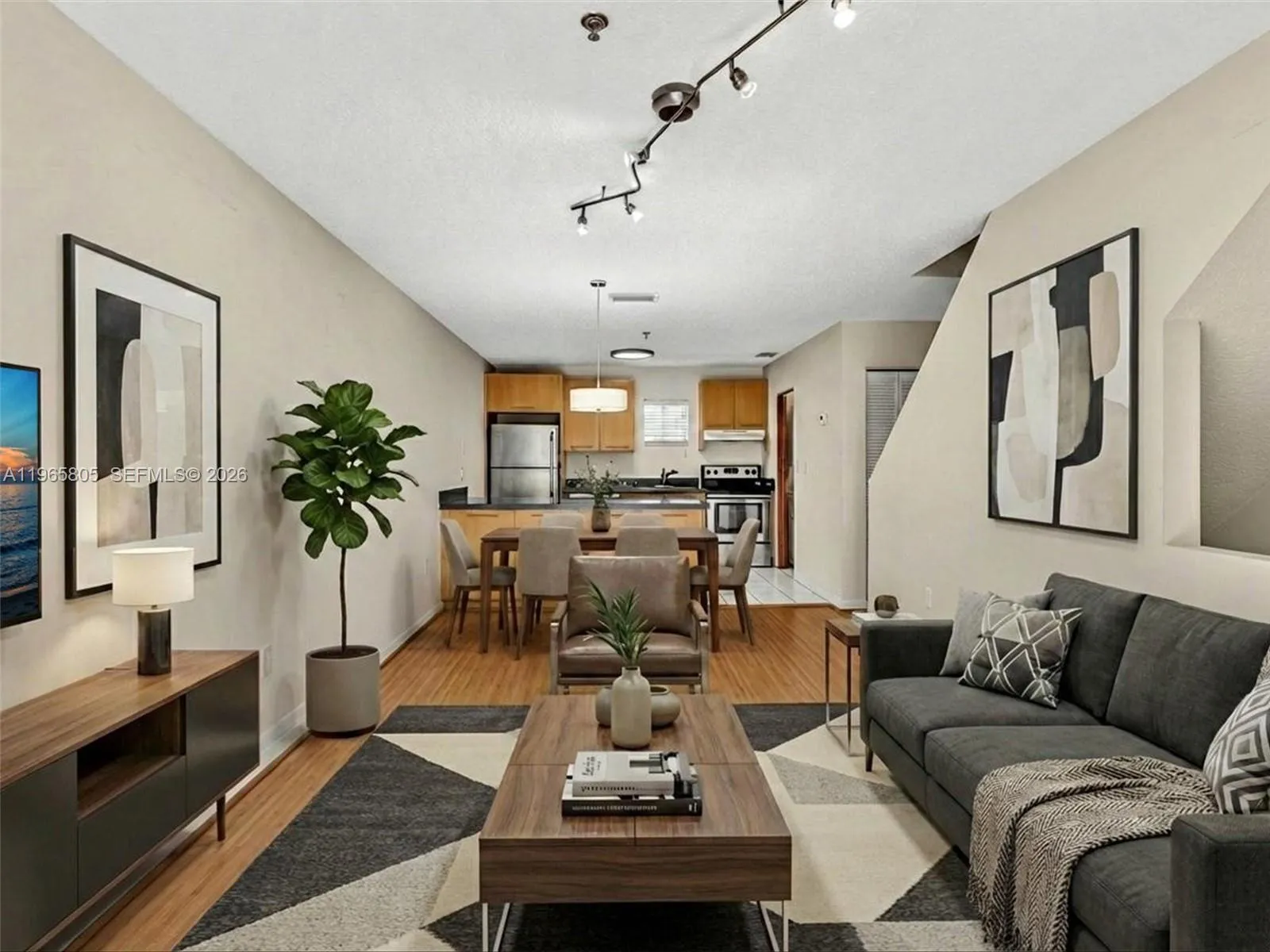 240 Sw 15th Rd 112, Miami, Florida 33129, Miami, Florida 33129, 2 Bedrooms Bedrooms, ,2 BathroomsBathrooms,Residential Lease,For Rent,240 Sw 15th Rd 112, Miami, Florida 33129,A11965805