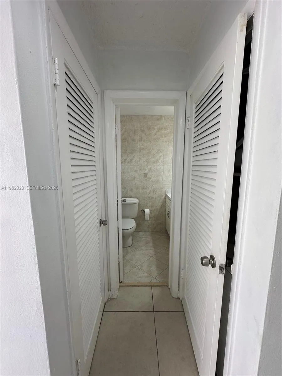 7340 Sw 82nd St C203, Miami, Florida 33143, Miami, Florida 33143, 1 Bedroom Bedrooms, ,1 BathroomBathrooms,Residential Lease,For Rent,7340 Sw 82nd St C203, Miami, Florida 33143,A11962323
