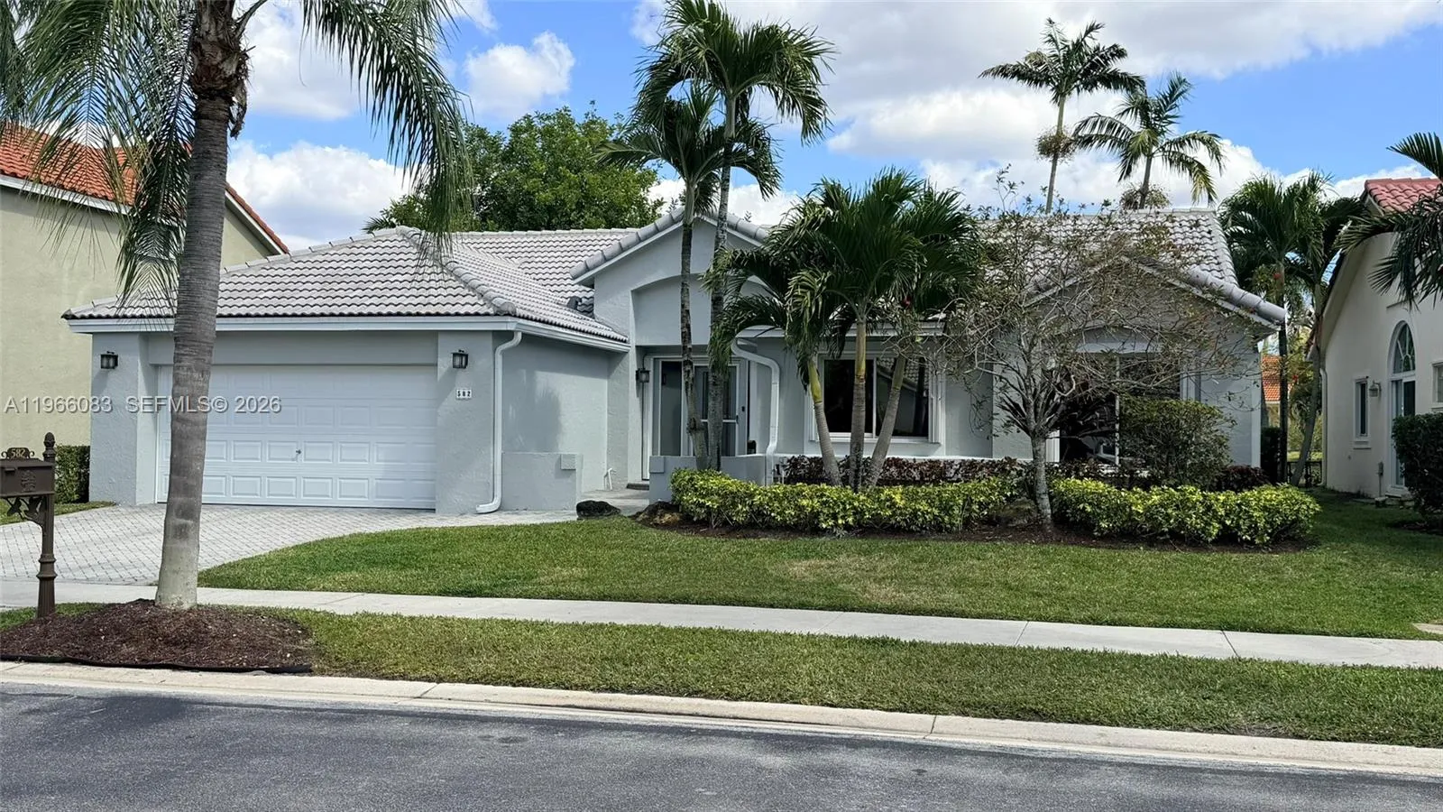 582 Spinnaker, Weston, Florida 33326, Weston, Florida 33326, 3 Bedrooms Bedrooms, ,2 BathroomsBathrooms,Residential Lease,For Rent,582 Spinnaker, Weston, Florida 33326,A11966083