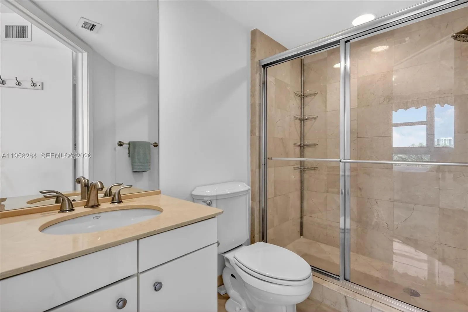 2nd bathroom