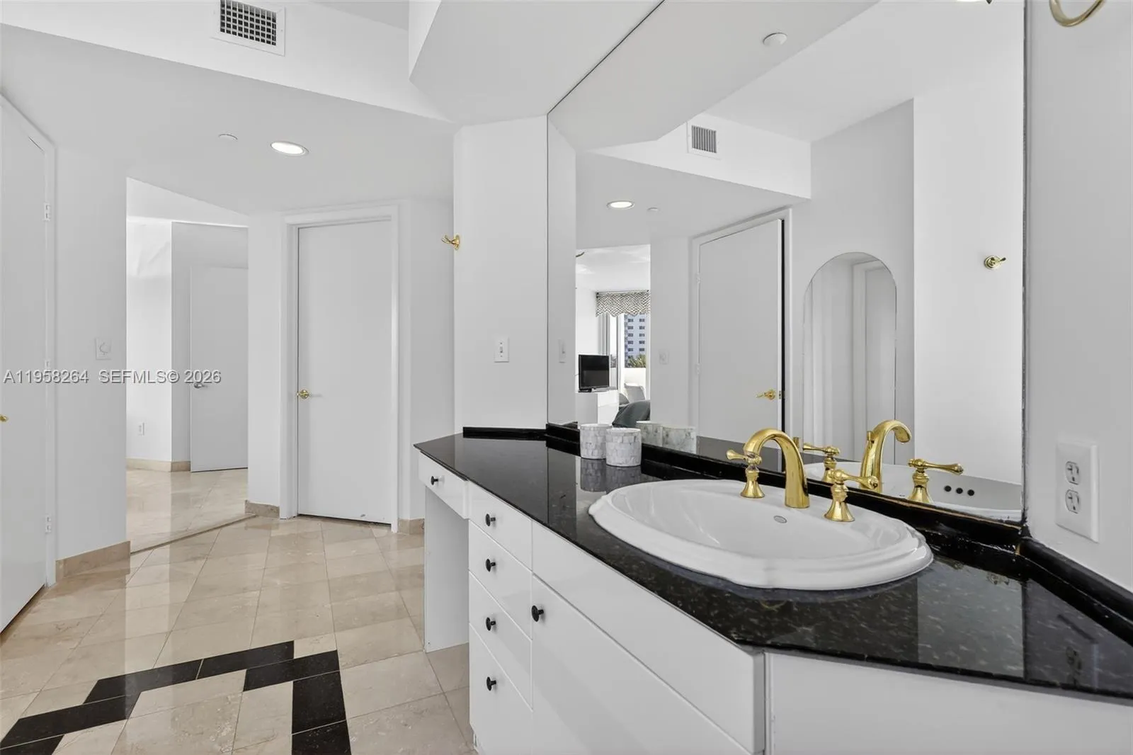 19333 Collins Ave 510, Sunny Isles Beach, Florida, Sunny Isles Beach, Florida 33160, 3 Bedrooms Bedrooms, ,4 BathroomsBathrooms,Residential,For Sale,19333 Collins Ave 510, Sunny Isles Beach, Florida ,A11958264