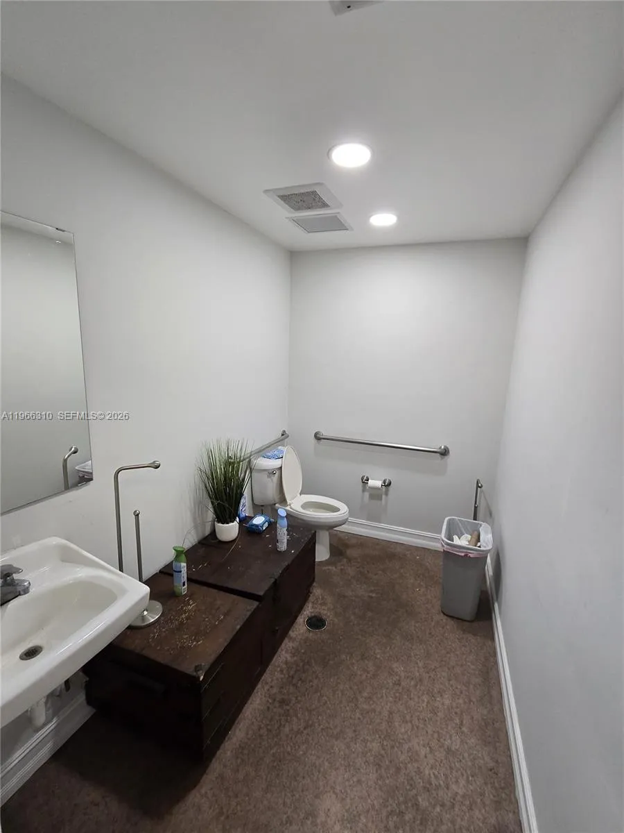 10322 Nw 55th St, Sunrise, Florida 33351, Sunrise, Florida 33351, ,Commercial Lease,For Rent,10322 Nw 55th St, Sunrise, Florida 33351,A11966310
