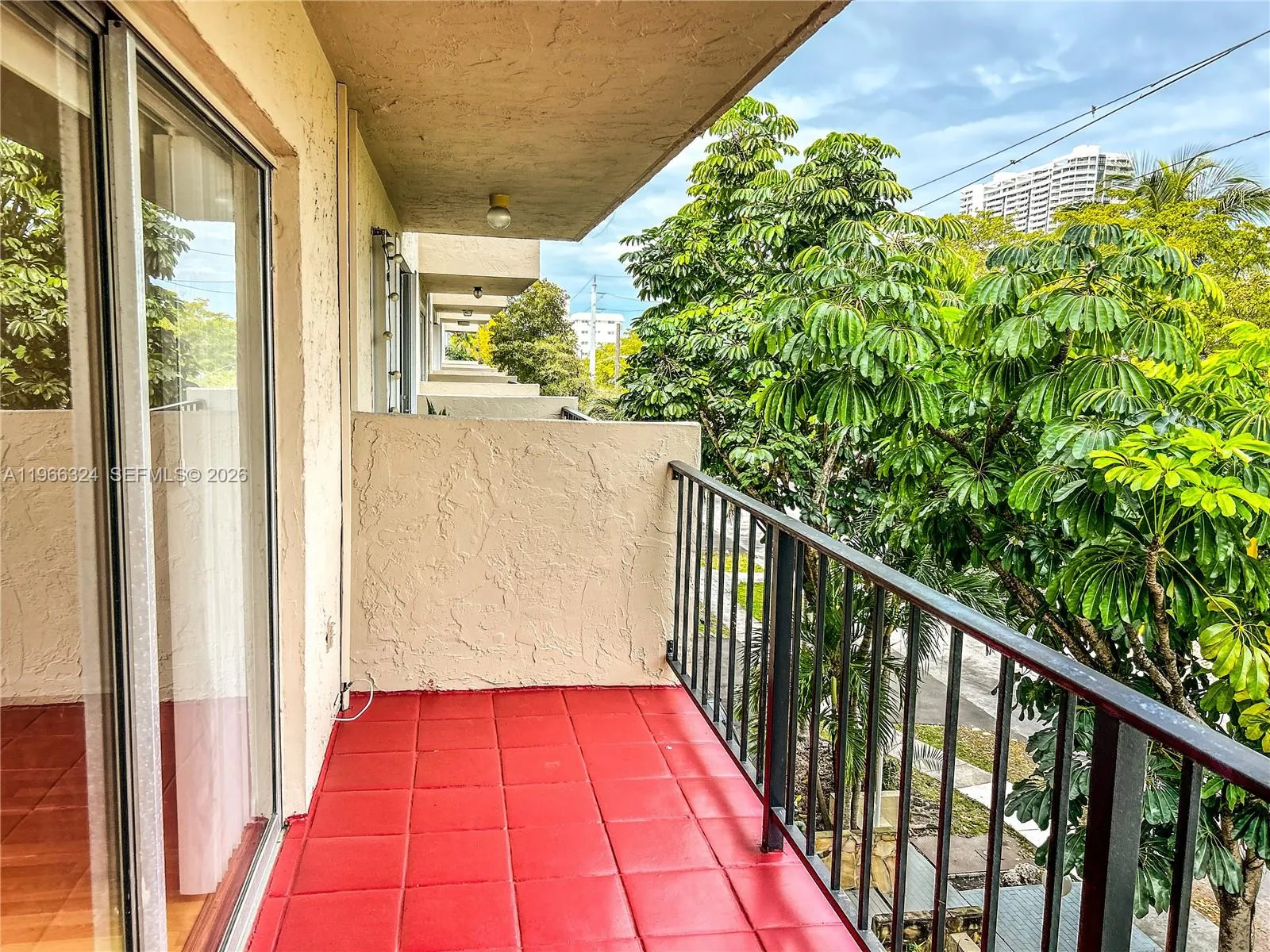 3860 Ne 170th St 311, North Miami Beach, Florida 3, North Miami Beach, Florida 33160, 1 Bedroom Bedrooms, ,1 BathroomBathrooms,Residential Lease,For Rent,3860 Ne 170th St 311, North Miami Beach, Florida 3,A11966324