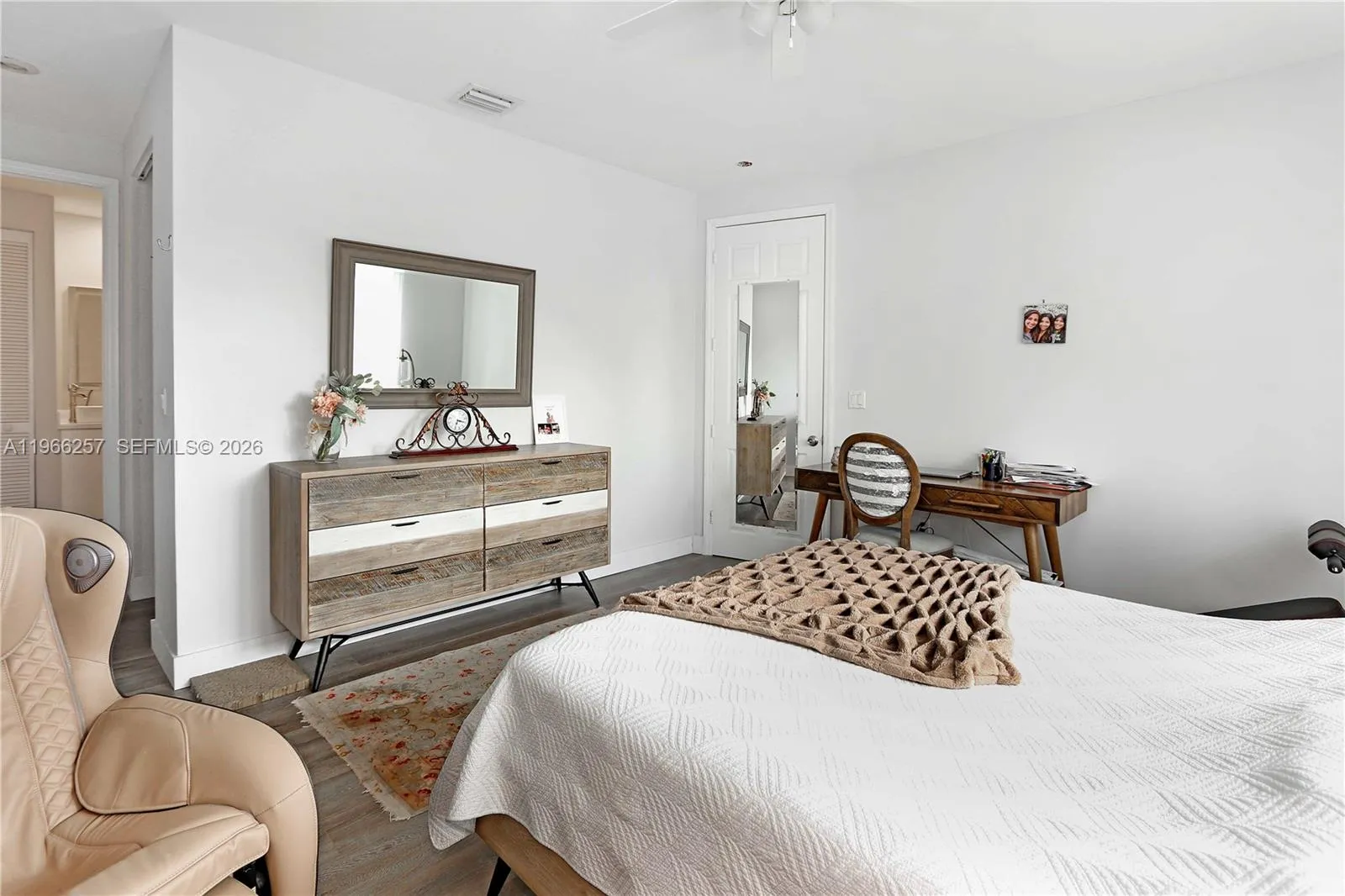 1619 Harrison St, Hollywood, Florida 33020, Hollywood, Florida 33020, 3 Bedrooms Bedrooms, ,2 BathroomsBathrooms,Residential,For Sale,1619 Harrison St, Hollywood, Florida 33020,A11966257