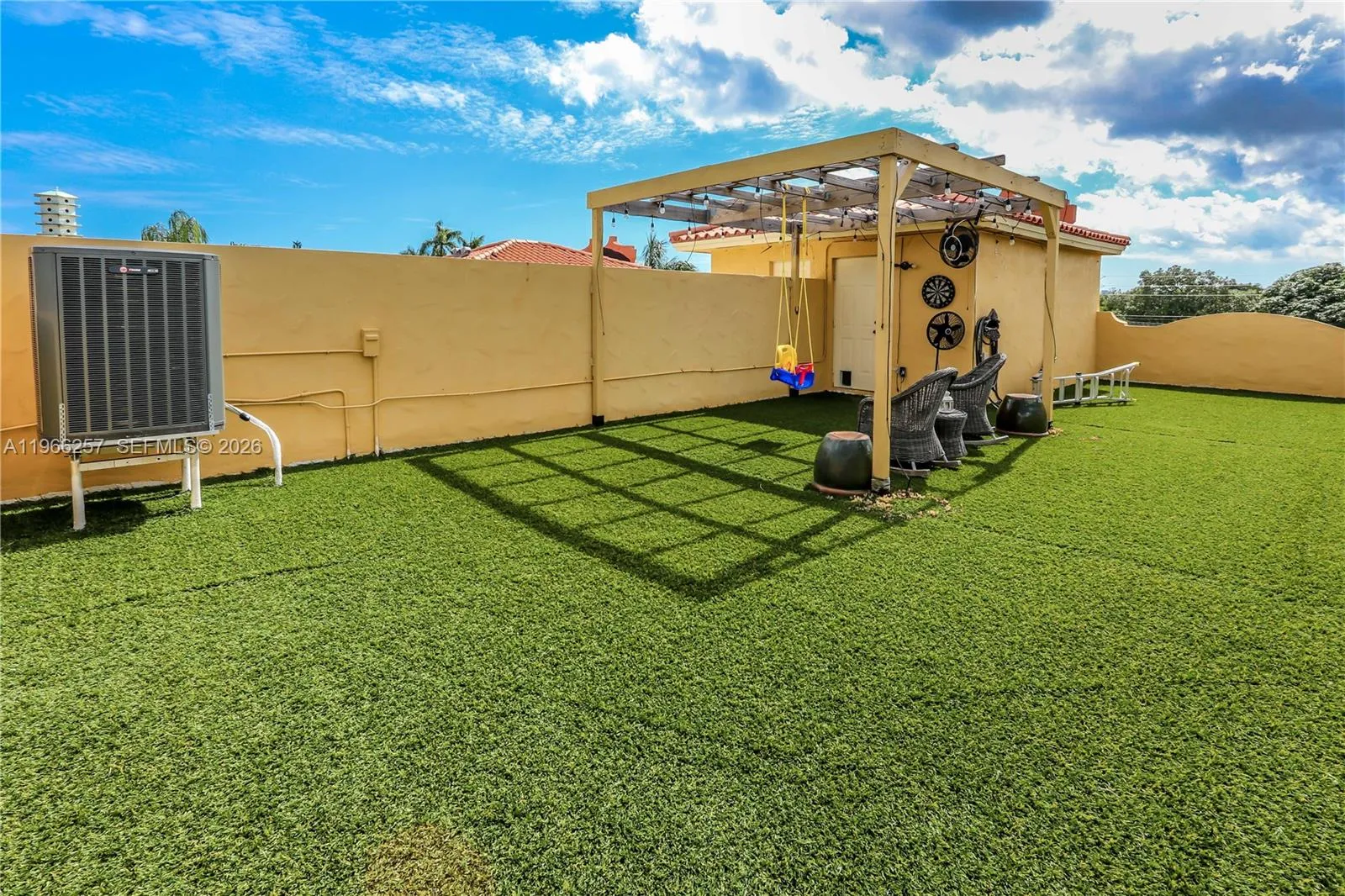 1619 Harrison St, Hollywood, Florida 33020, Hollywood, Florida 33020, 3 Bedrooms Bedrooms, ,2 BathroomsBathrooms,Residential,For Sale,1619 Harrison St, Hollywood, Florida 33020,A11966257