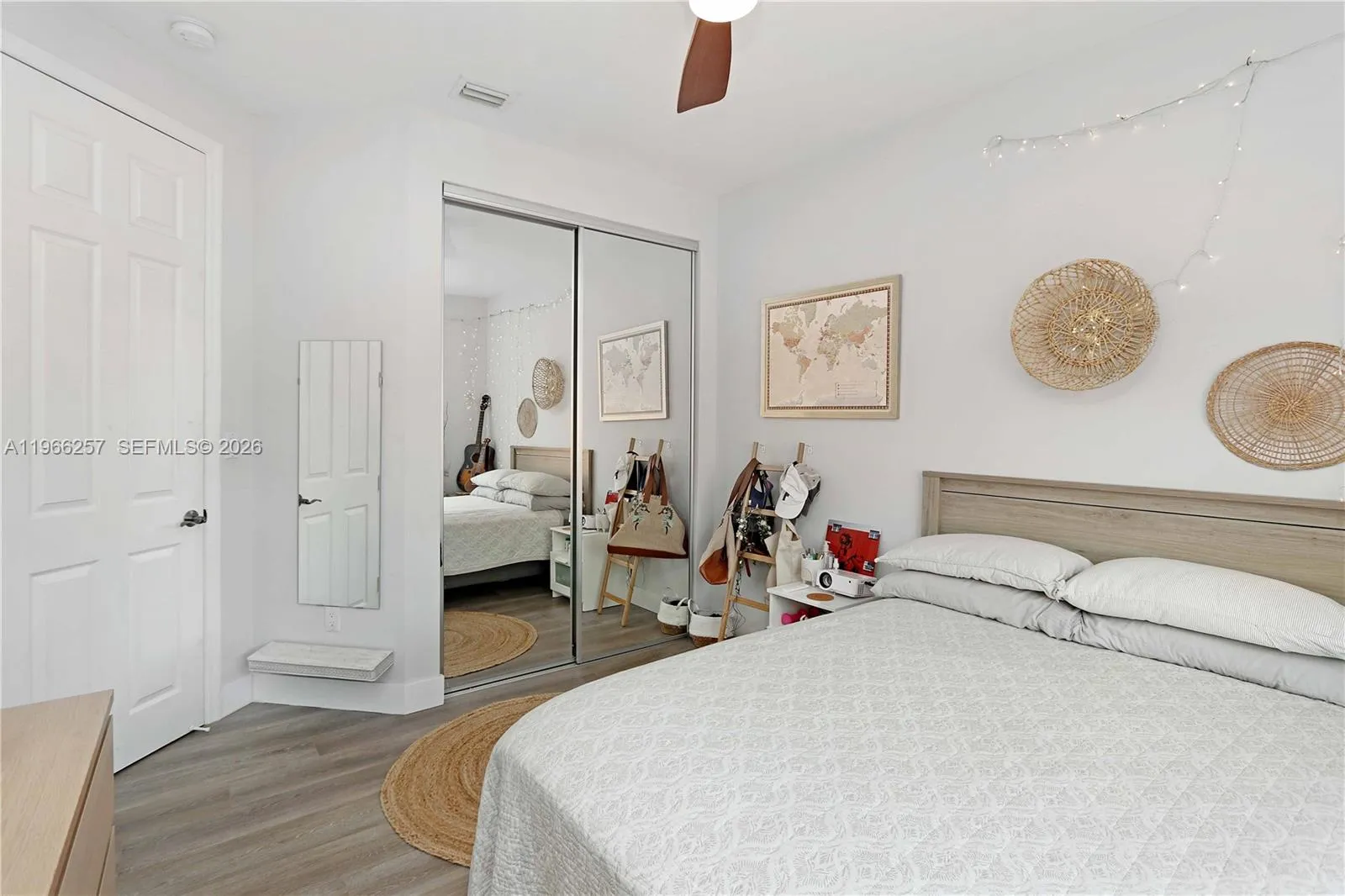 1619 Harrison St, Hollywood, Florida 33020, Hollywood, Florida 33020, 3 Bedrooms Bedrooms, ,2 BathroomsBathrooms,Residential,For Sale,1619 Harrison St, Hollywood, Florida 33020,A11966257