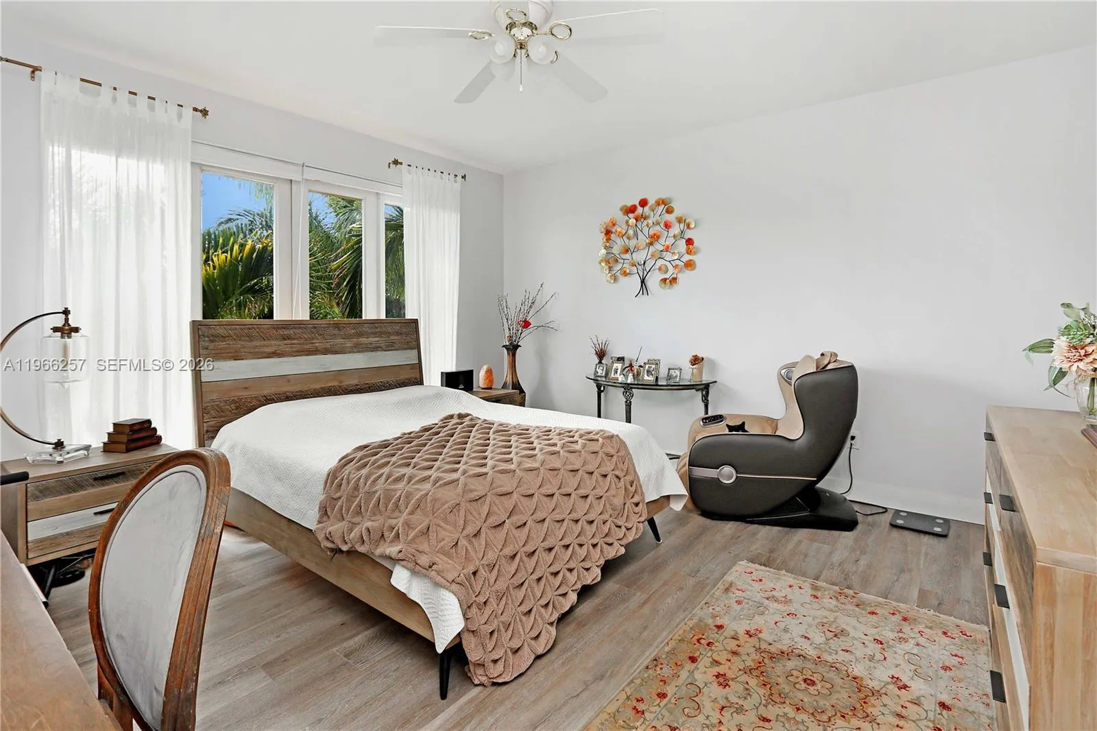 1619 Harrison St, Hollywood, Florida 33020, Hollywood, Florida 33020, 3 Bedrooms Bedrooms, ,2 BathroomsBathrooms,Residential,For Sale,1619 Harrison St, Hollywood, Florida 33020,A11966257