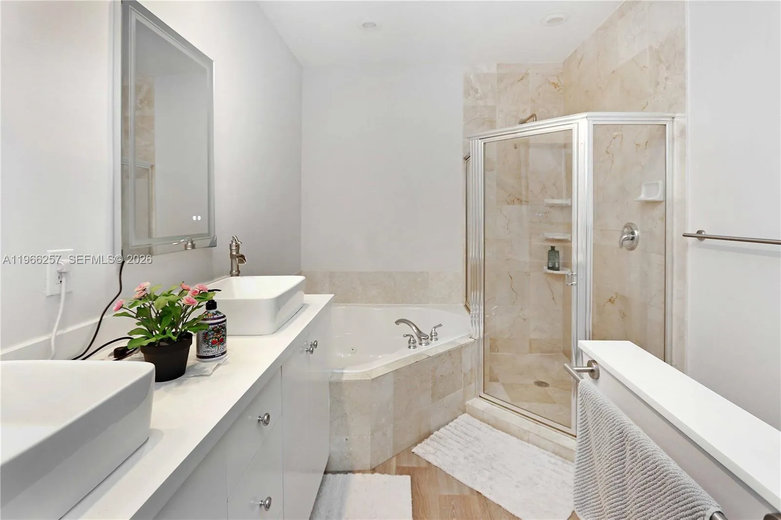 1619 Harrison St, Hollywood, Florida 33020, Hollywood, Florida 33020, 3 Bedrooms Bedrooms, ,2 BathroomsBathrooms,Residential,For Sale,1619 Harrison St, Hollywood, Florida 33020,A11966257