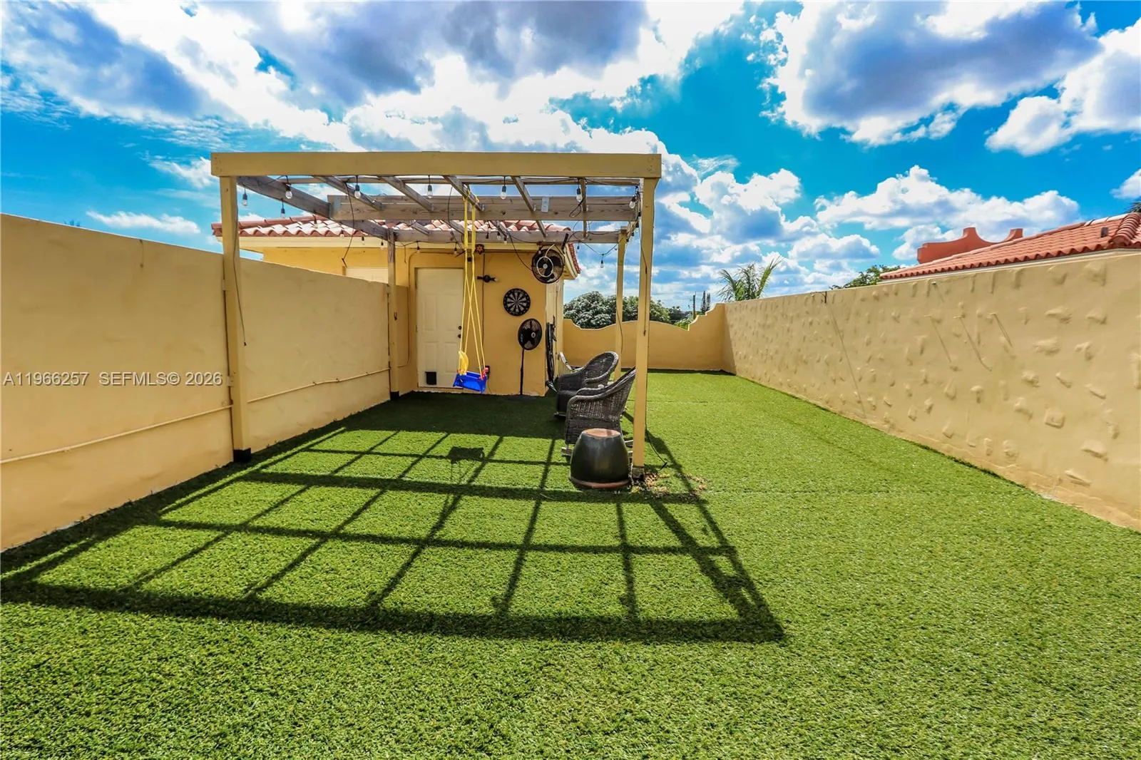 1619 Harrison St, Hollywood, Florida 33020, Hollywood, Florida 33020, 3 Bedrooms Bedrooms, ,2 BathroomsBathrooms,Residential,For Sale,1619 Harrison St, Hollywood, Florida 33020,A11966257