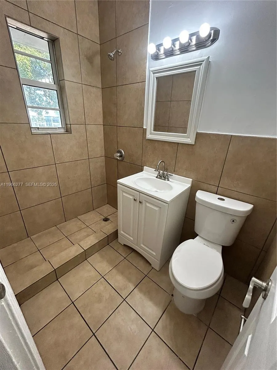1007 Pennsylvania Ave 14, Miami Beach, Florida 331, Miami Beach, Florida 33139, ,1 BathroomBathrooms,Residential Lease,For Rent,1007 Pennsylvania Ave 14, Miami Beach, Florida 331,A11966277