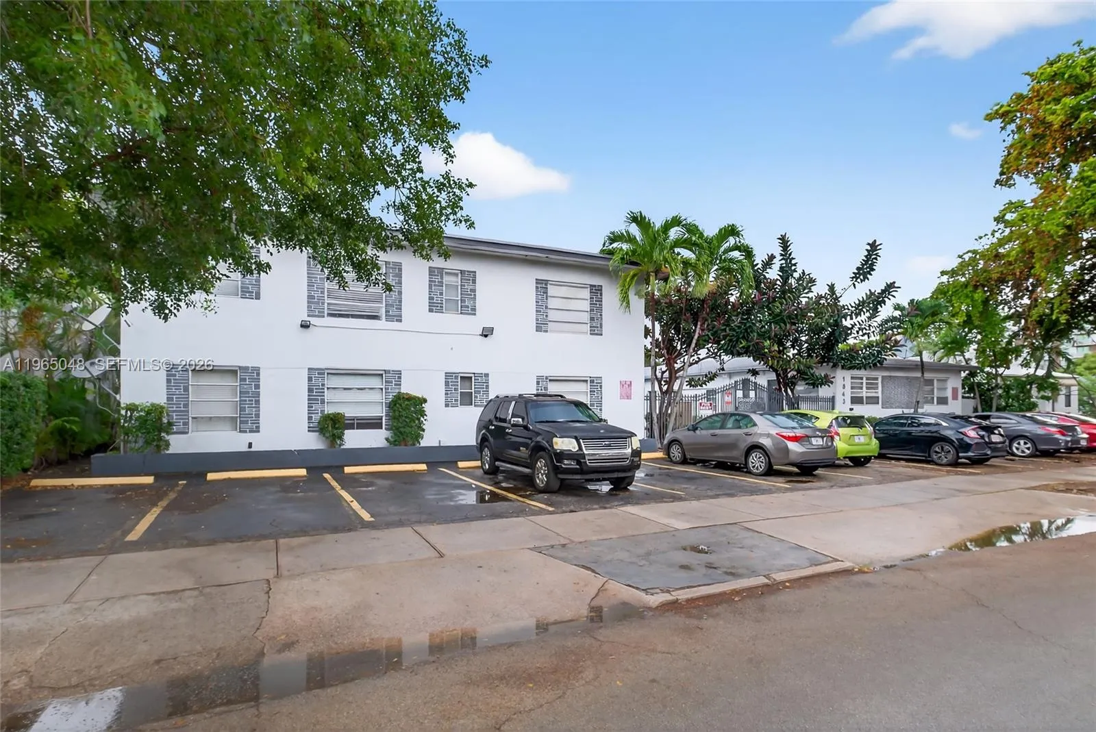 1843 Dewey St, Hollywood, Florida 33020, Hollywood, Florida 33020, ,Commercial Sale,For Sale,1843 Dewey St, Hollywood, Florida 33020,A11965048