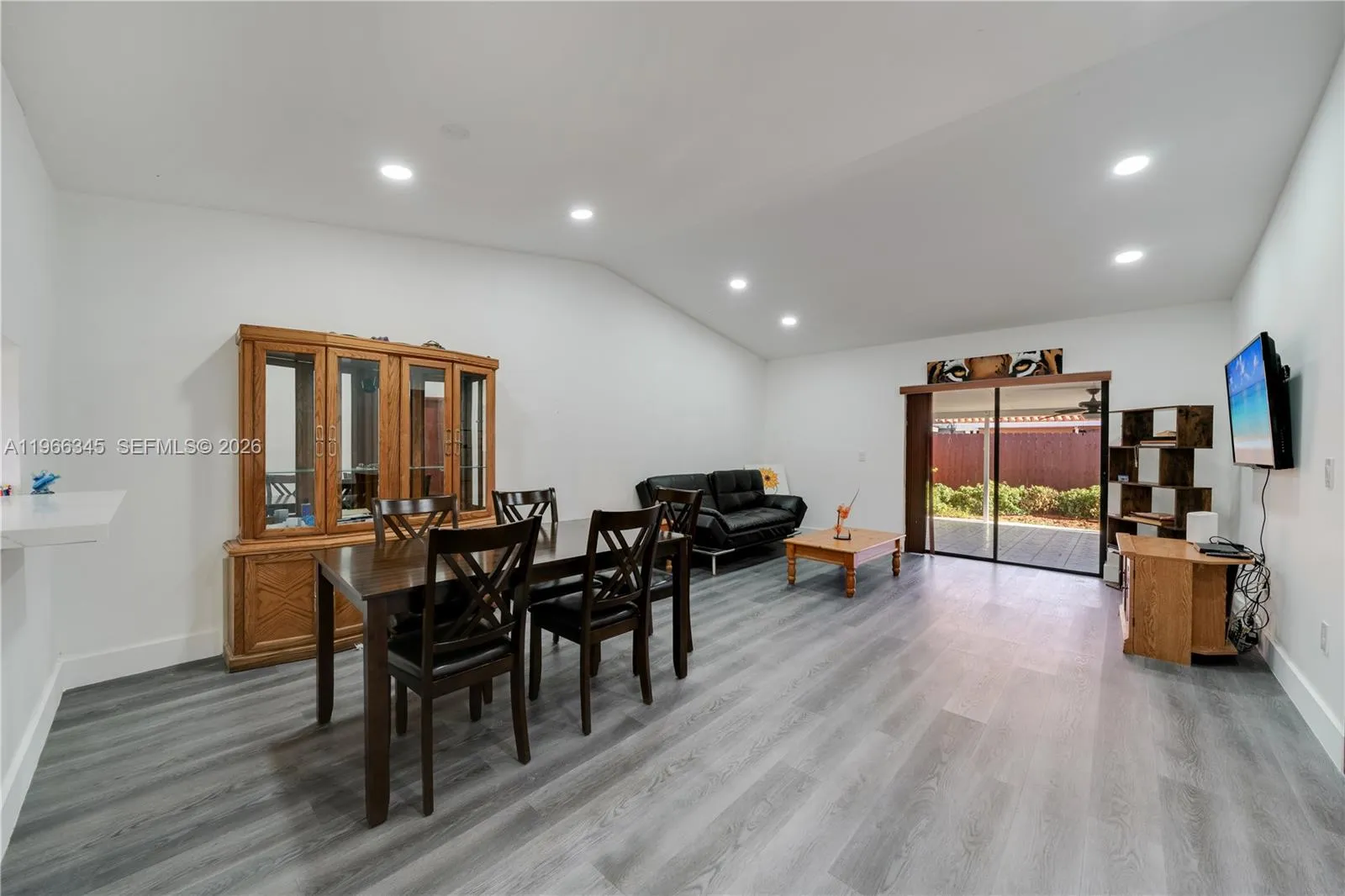 13534 Sw 59th Ter, Miami, Florida 33183, Miami, Florida 33183, 2 Bedrooms Bedrooms, ,2 BathroomsBathrooms,Residential,For Sale,13534 Sw 59th Ter, Miami, Florida 33183,A11966345