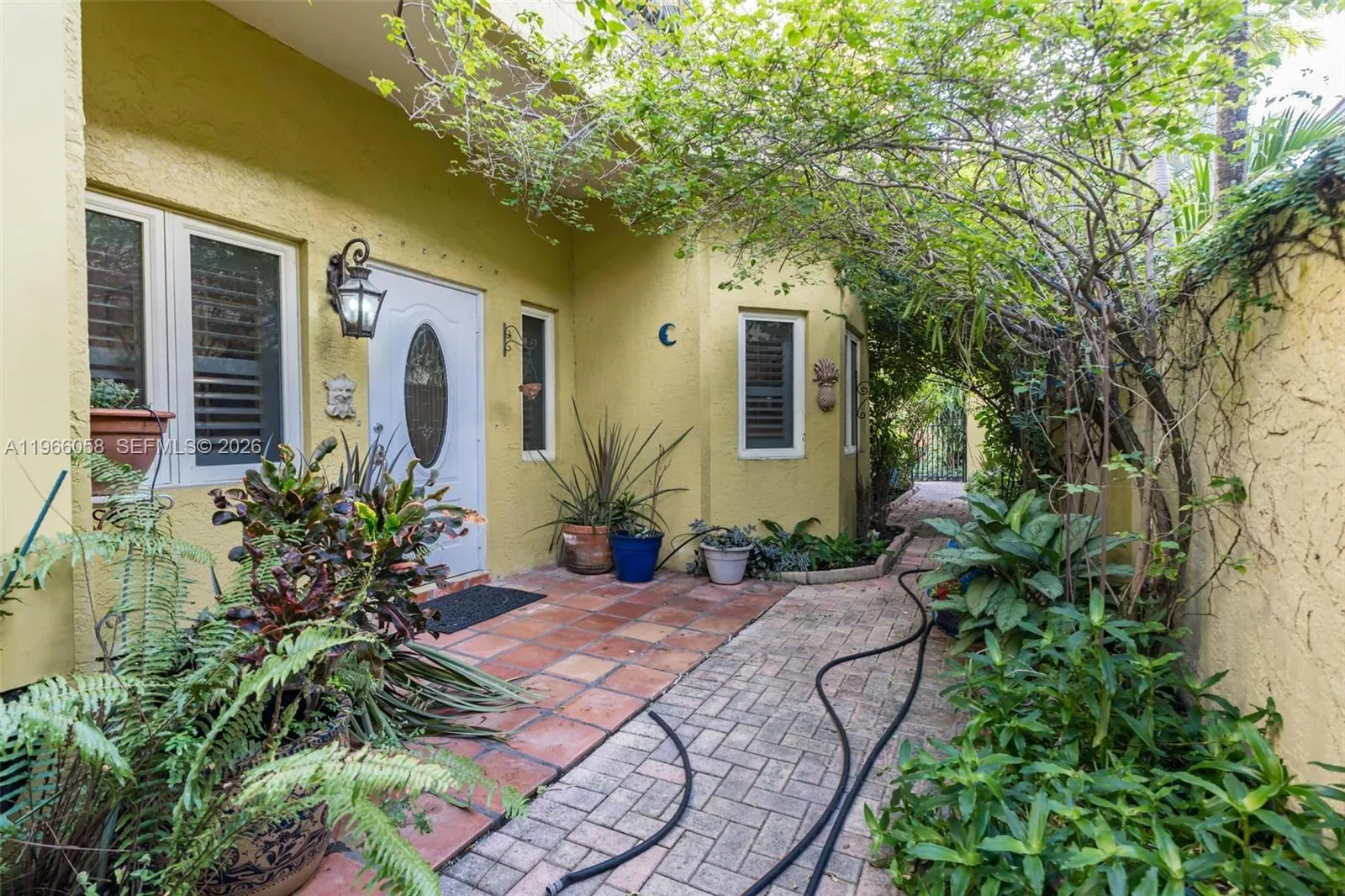 423 Ne 23rd St, Wilton Manors, Florida 33305, Wilton Manors, Florida 33305, 3 Bedrooms Bedrooms, ,2 BathroomsBathrooms,Residential,For Sale,423 Ne 23rd St, Wilton Manors, Florida 33305,A11966058