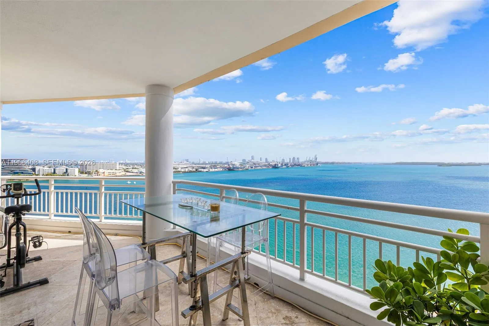 848 Brickell Key Dr 1601, Miami, Florida 33131, Miami, Florida 33131, 3 Bedrooms Bedrooms, ,2 BathroomsBathrooms,Residential Lease,For Rent,848 Brickell Key Dr 1601, Miami, Florida 33131,A11966408