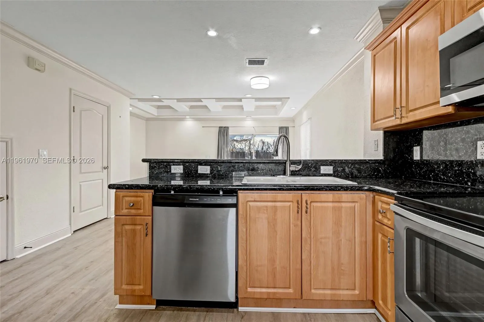 11647 Ne 18th Dr 11647, North Miami, Florida 33181, North Miami, Florida 33181, 2 Bedrooms Bedrooms, ,1 BathroomBathrooms,Residential,For Sale,11647 Ne 18th Dr 11647, North Miami, Florida 33181,A11961970