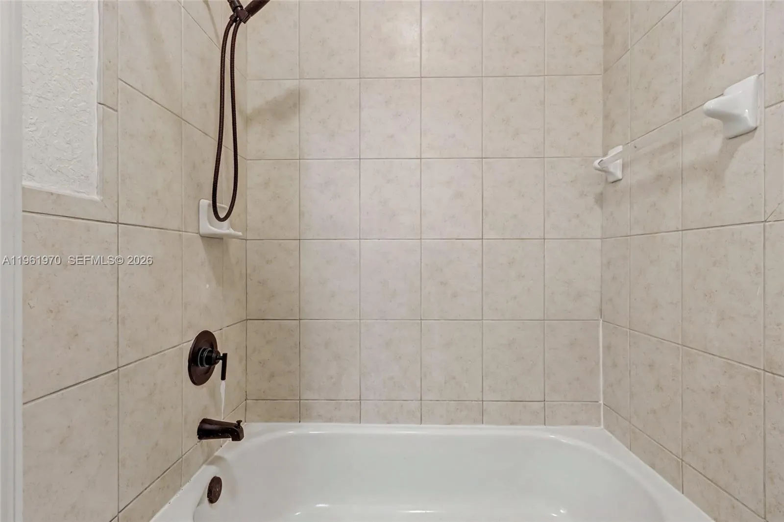 11647 Ne 18th Dr 11647, North Miami, Florida 33181, North Miami, Florida 33181, 2 Bedrooms Bedrooms, ,1 BathroomBathrooms,Residential,For Sale,11647 Ne 18th Dr 11647, North Miami, Florida 33181,A11961970