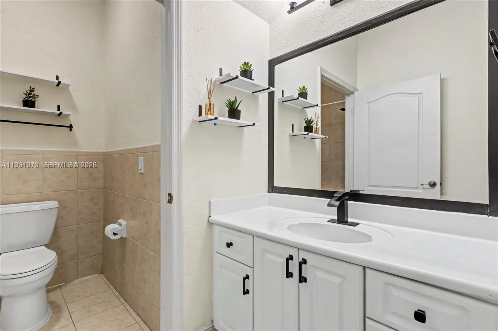 11647 Ne 18th Dr 11647, North Miami, Florida 33181, North Miami, Florida 33181, 2 Bedrooms Bedrooms, ,1 BathroomBathrooms,Residential,For Sale,11647 Ne 18th Dr 11647, North Miami, Florida 33181,A11961970