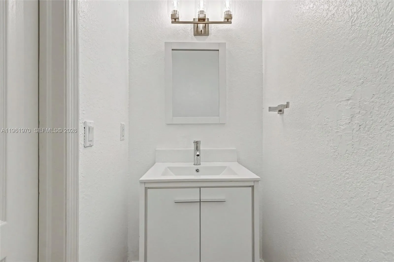 11647 Ne 18th Dr 11647, North Miami, Florida 33181, North Miami, Florida 33181, 2 Bedrooms Bedrooms, ,1 BathroomBathrooms,Residential,For Sale,11647 Ne 18th Dr 11647, North Miami, Florida 33181,A11961970