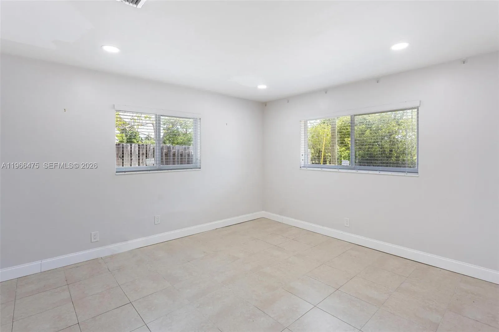 3241 Ne 17th Ave, Oakland Park, Florida 33334, Oakland Park, Florida 33334, ,Residential Income,For Sale,3241 Ne 17th Ave, Oakland Park, Florida 33334,A11966475