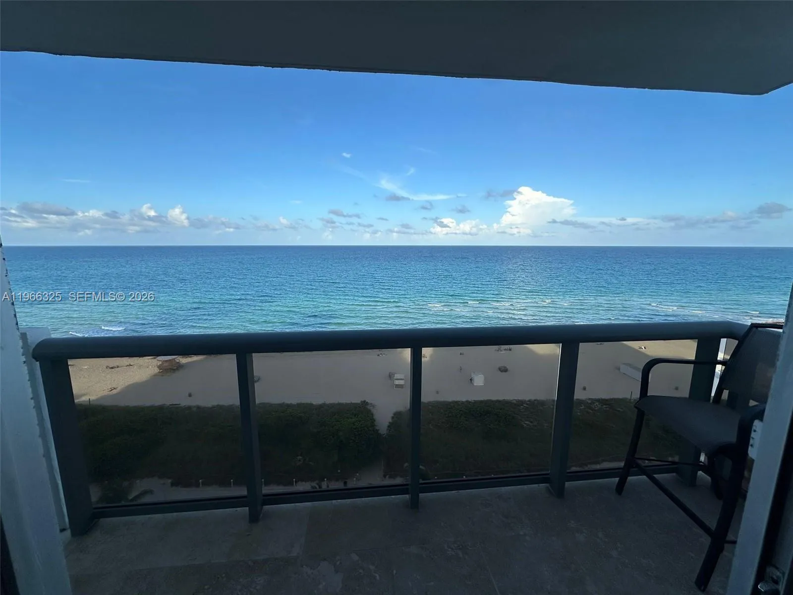 6039 Collins Ave 1517, Miami Beach, Florida 33140, Miami Beach, Florida 33140, 2 Bedrooms Bedrooms, ,2 BathroomsBathrooms,Residential,For Sale,6039 Collins Ave 1517, Miami Beach, Florida 33140,A11966325