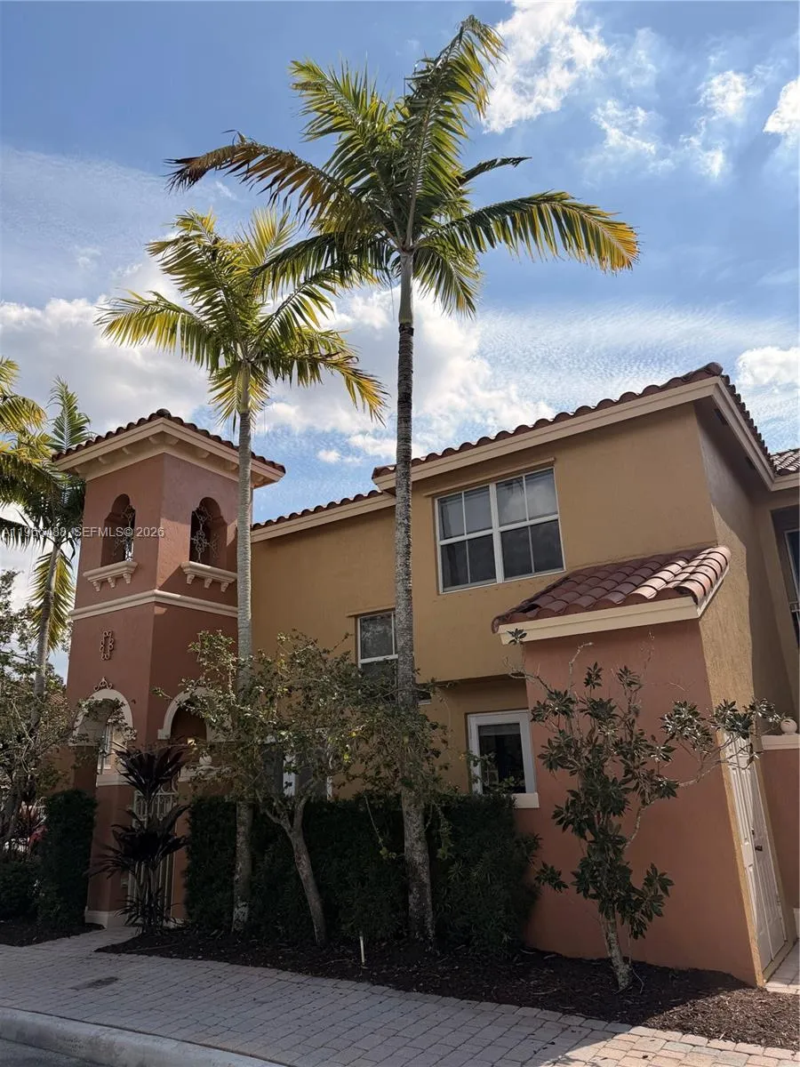 906 Sw 143rd Ave, Pembroke Pines, Florida 33027, Pembroke Pines, Florida 33027, 3 Bedrooms Bedrooms, ,2 BathroomsBathrooms,Residential,For Sale,906 Sw 143rd Ave, Pembroke Pines, Florida 33027,A11966488