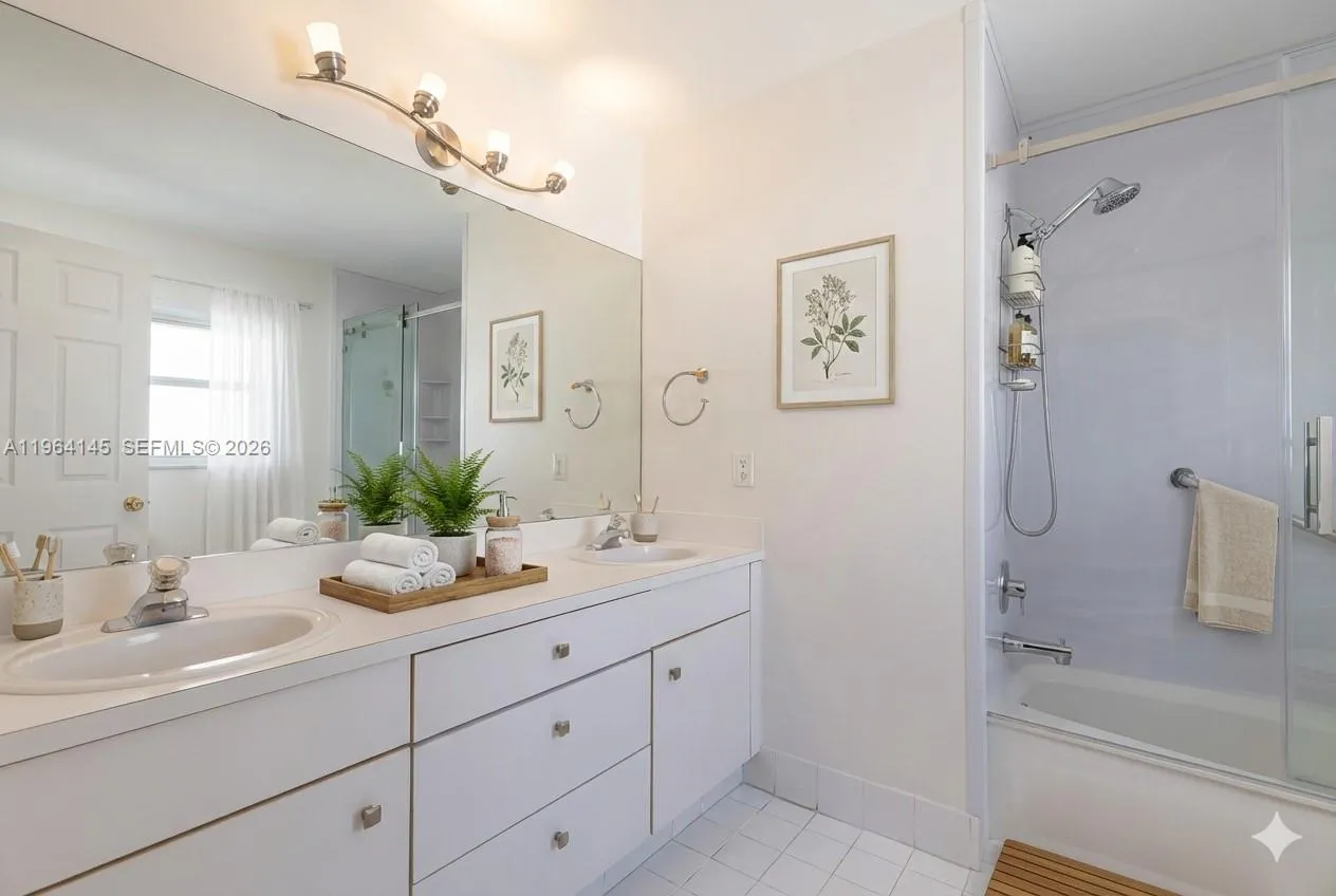 14144 Sw 149th Pl, Miami, Florida 33196, Miami, Florida 33196, 3 Bedrooms Bedrooms, ,2 BathroomsBathrooms,Residential,For Sale,14144 Sw 149th Pl, Miami, Florida 33196,A11964145