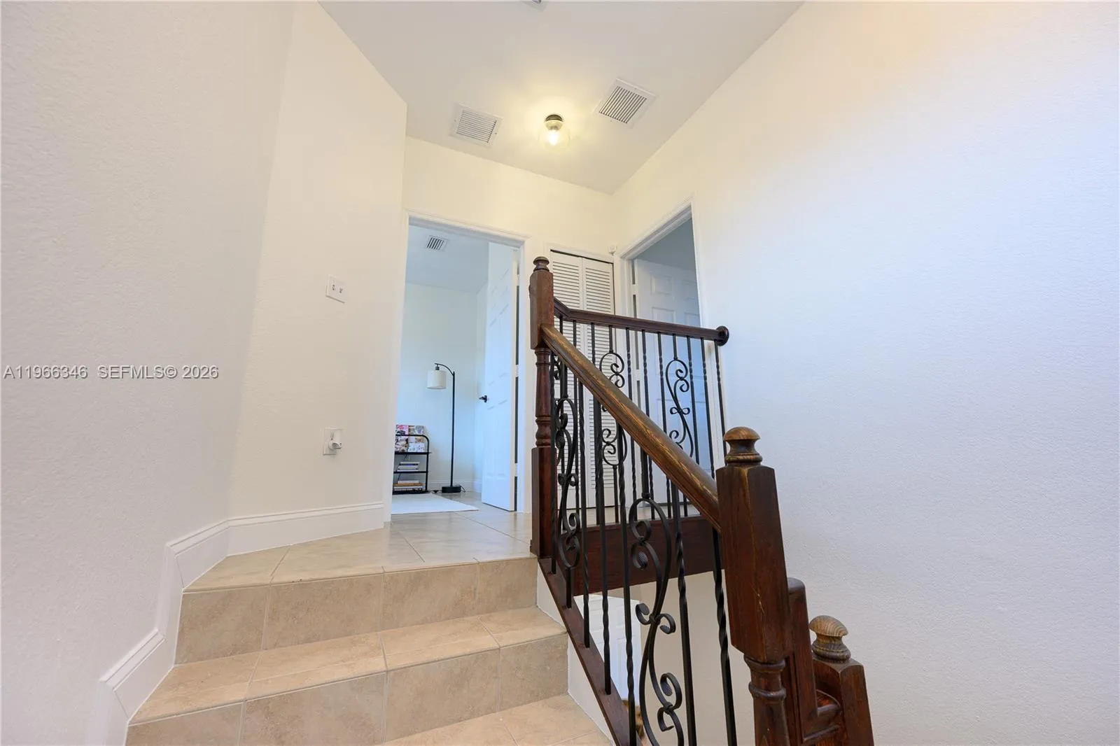 Landing area 2nd floor