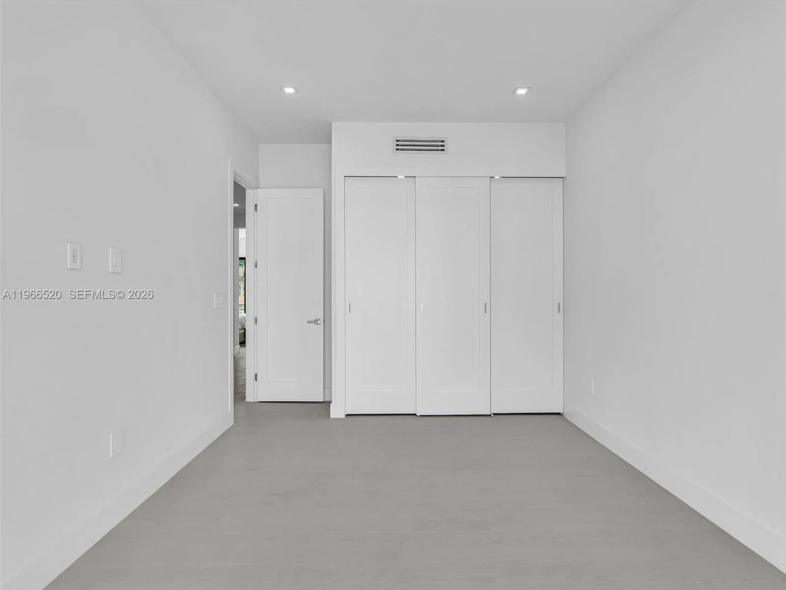 4632 Sw 32nd Ave C1, Dania Beach, Florida 33312, Dania Beach, Florida 33312, 3 Bedrooms Bedrooms, ,2 BathroomsBathrooms,Residential,For Sale,4632 Sw 32nd Ave C1, Dania Beach, Florida 33312,A11966520