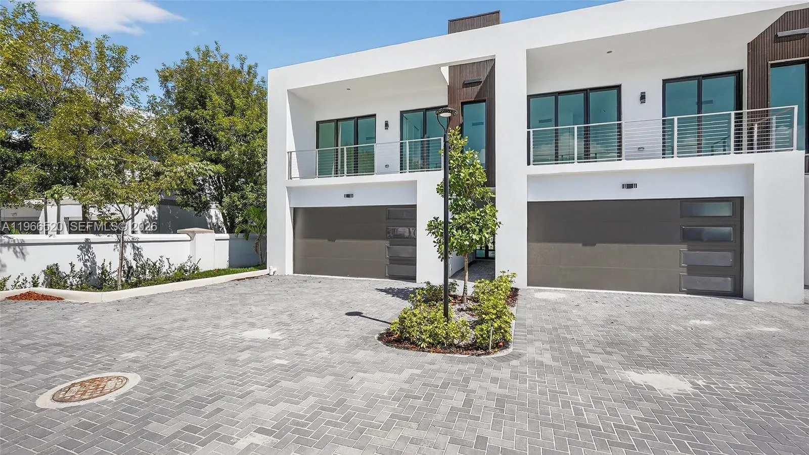 4632 Sw 32nd Ave C1, Dania Beach, Florida 33312, Dania Beach, Florida 33312, 3 Bedrooms Bedrooms, ,2 BathroomsBathrooms,Residential,For Sale,4632 Sw 32nd Ave C1, Dania Beach, Florida 33312,A11966520