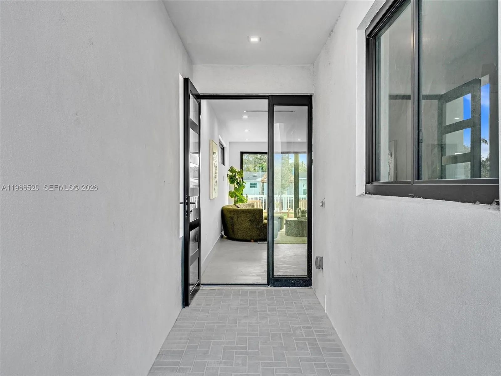 4632 Sw 32nd Ave C1, Dania Beach, Florida 33312, Dania Beach, Florida 33312, 3 Bedrooms Bedrooms, ,2 BathroomsBathrooms,Residential,For Sale,4632 Sw 32nd Ave C1, Dania Beach, Florida 33312,A11966520