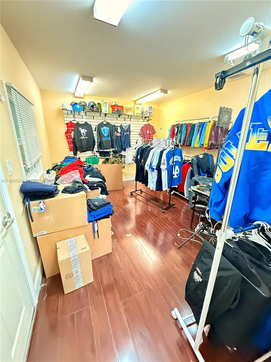 West Park, Florida 33023, ,Business Opportunity,For Sale,A11966523