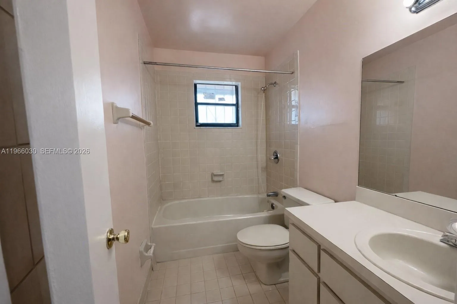 550 Sw 115th Ave 310f, Sweetwater, Florida 33174, Sweetwater, Florida 33174, 4 Bedrooms Bedrooms, ,3 BathroomsBathrooms,Residential Lease,For Rent,550 Sw 115th Ave 310f, Sweetwater, Florida 33174,A11966030