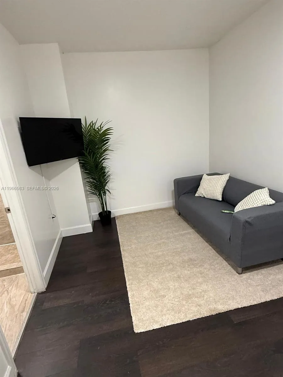 337 Sw 10th Ave, Miami, Florida 33130, Miami, Florida 33130, ,Commercial Sale,For Sale,337 Sw 10th Ave, Miami, Florida 33130,A11966583