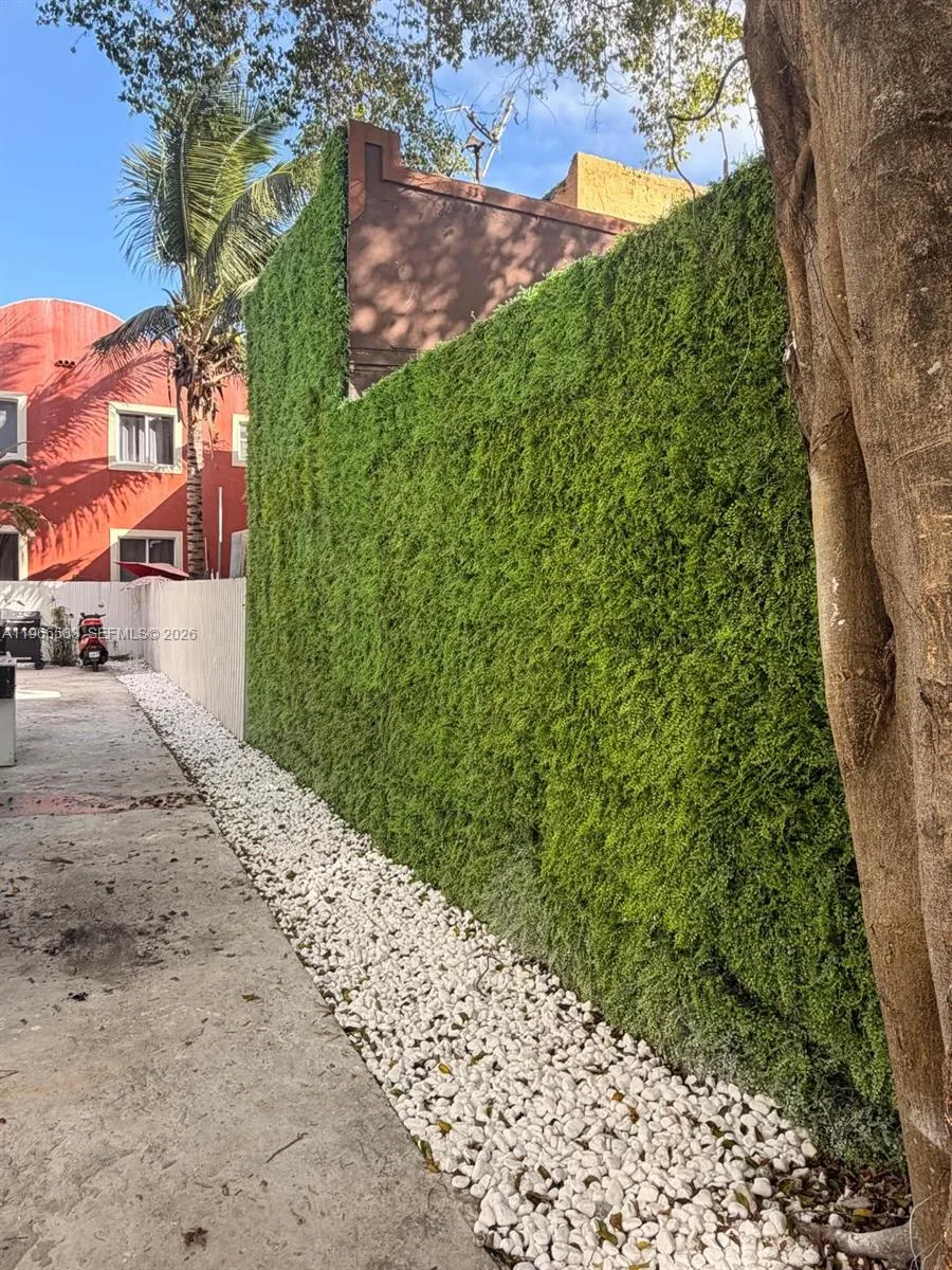 337 Sw 10th Ave, Miami, Florida 33130, Miami, Florida 33130, ,Commercial Sale,For Sale,337 Sw 10th Ave, Miami, Florida 33130,A11966583