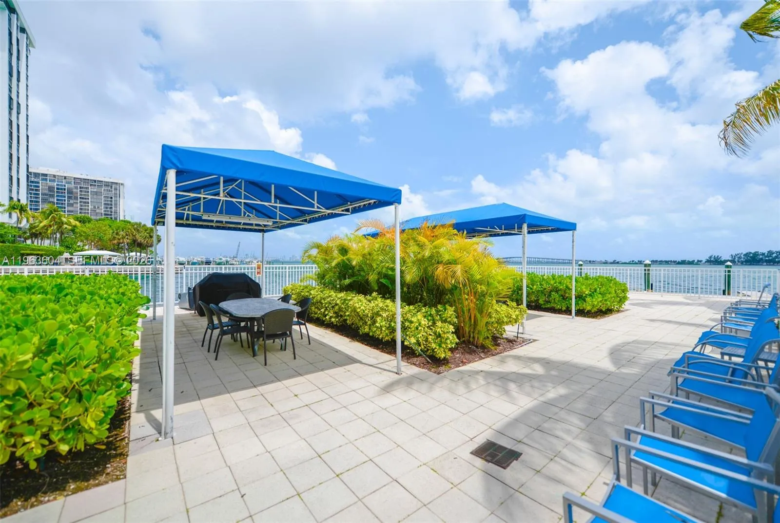 2101 Brickell Ave 2009, Miami, Florida 33129, Miami, Florida 33129, 1 Bedroom Bedrooms, ,1 BathroomBathrooms,Residential,For Sale,2101 Brickell Ave 2009, Miami, Florida 33129,A11963604