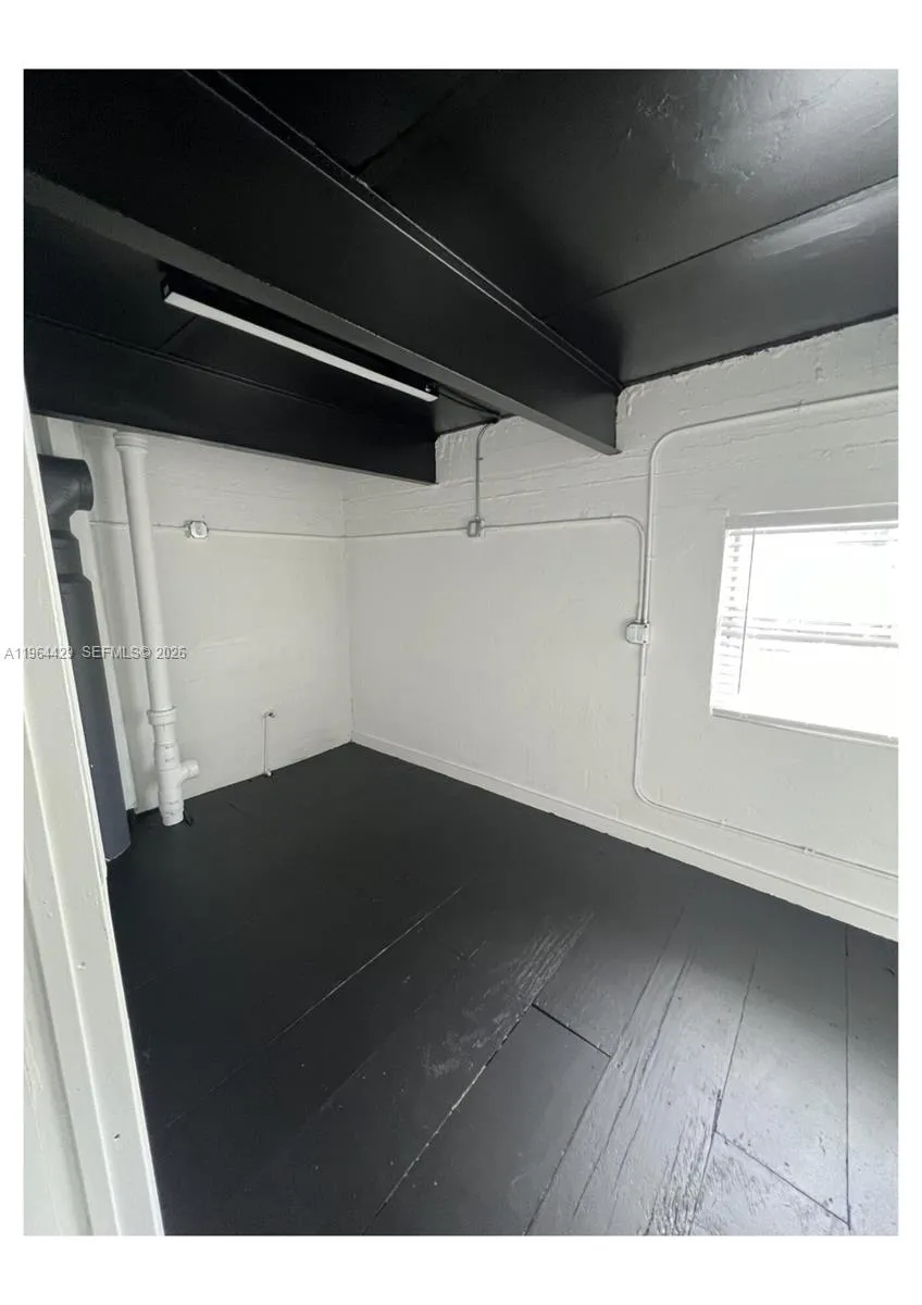 1155 Sw 6th St 2nd Floor, Miami, Florida 33130, Miami, Florida 33130, ,Commercial Lease,For Rent,1155 Sw 6th St 2nd Floor, Miami, Florida 33130,A11964429
