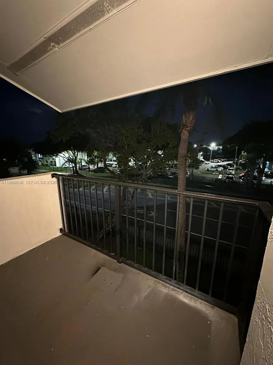 7160 Nw 179th St 309, Hialeah, Florida 33015, Hialeah, Florida 33015, 1 Bedroom Bedrooms, ,1 BathroomBathrooms,Residential Lease,For Rent,7160 Nw 179th St 309, Hialeah, Florida 33015,A11966636 7160 Nw 179th St 309, Hialeah, Florida 33015, Hialeah, Florida 33015, 1 Bedroom Bedrooms, ,1 BathroomBathrooms,Residential Lease,For Rent,7160 Nw 179th St 309, Hialeah, Florida 33015,A11966636