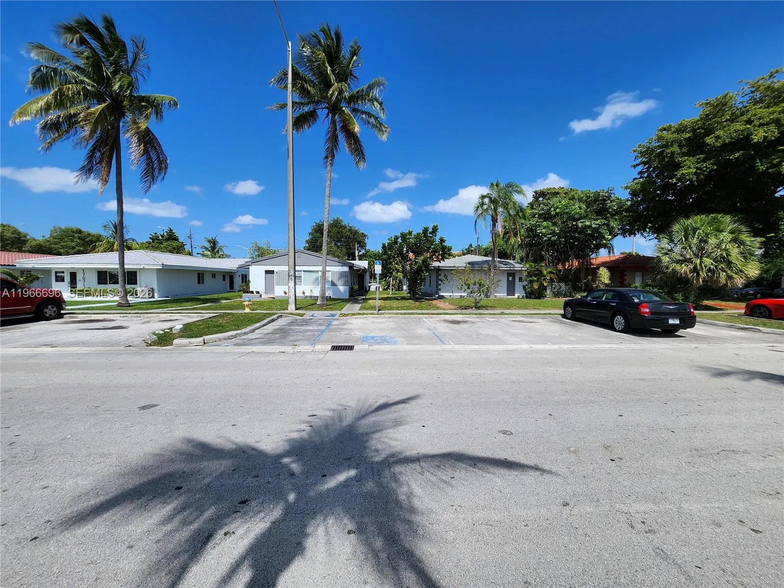 17051 Ne 20th Ave, North Miami Beach, Florida 3316, North Miami Beach, Florida 33162, ,Commercial Lease,For Rent,17051 Ne 20th Ave, North Miami Beach, Florida 3316,A11966696