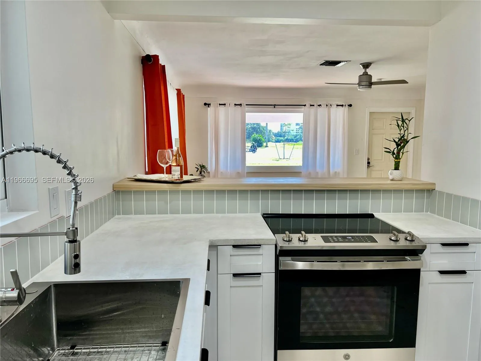 1623 Johnson St 1623, Hollywood, Florida 33020, Hollywood, Florida 33020, 2 Bedrooms Bedrooms, ,1 BathroomBathrooms,Residential Lease,For Rent,1623 Johnson St 1623, Hollywood, Florida 33020,A11966695 1623 Johnson St 1623, Hollywood, Florida 33020, Hollywood, Florida 33020, 2 Bedrooms Bedrooms, ,1 BathroomBathrooms,Residential Lease,For Rent,1623 Johnson St 1623, Hollywood, Florida 33020,A11966695