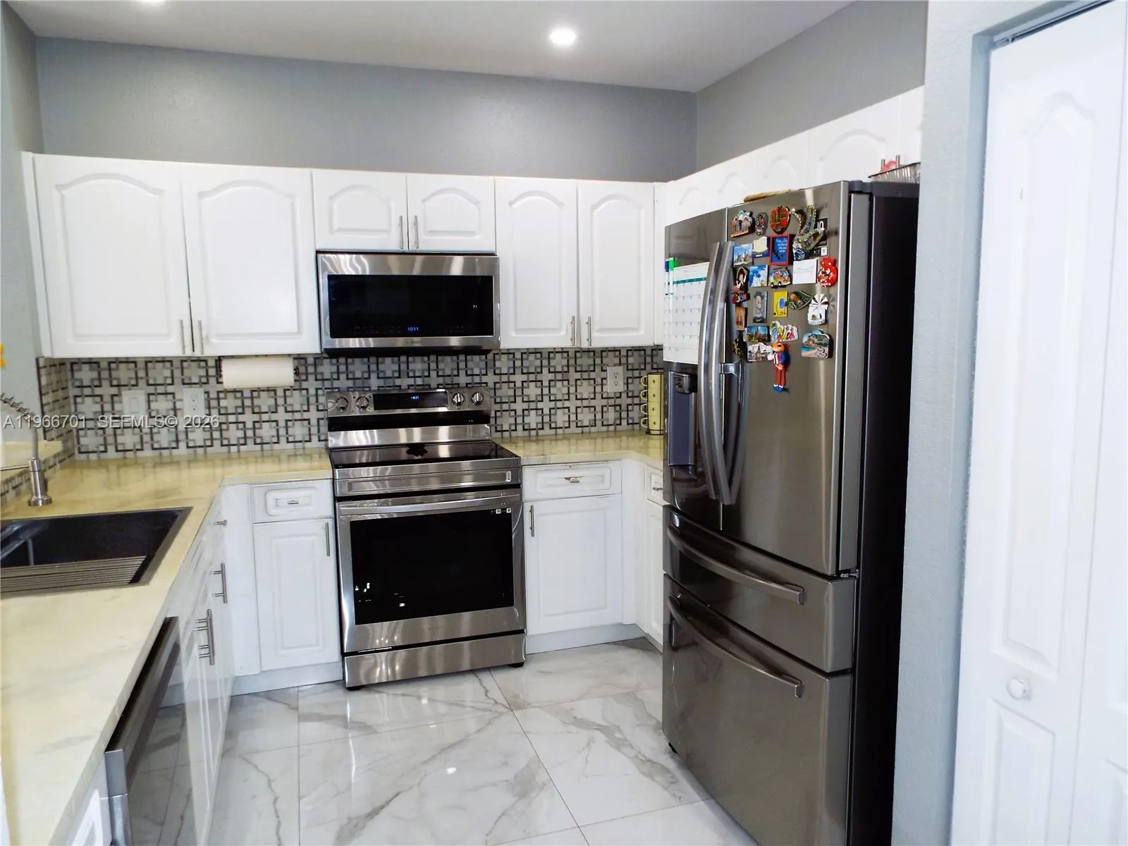 21470 Sw 85th Path, Cutler Bay, Florida 33189, Cutler Bay, Florida 33189, 3 Bedrooms Bedrooms, ,2 BathroomsBathrooms,Residential,For Sale,21470 Sw 85th Path, Cutler Bay, Florida 33189,A11966701