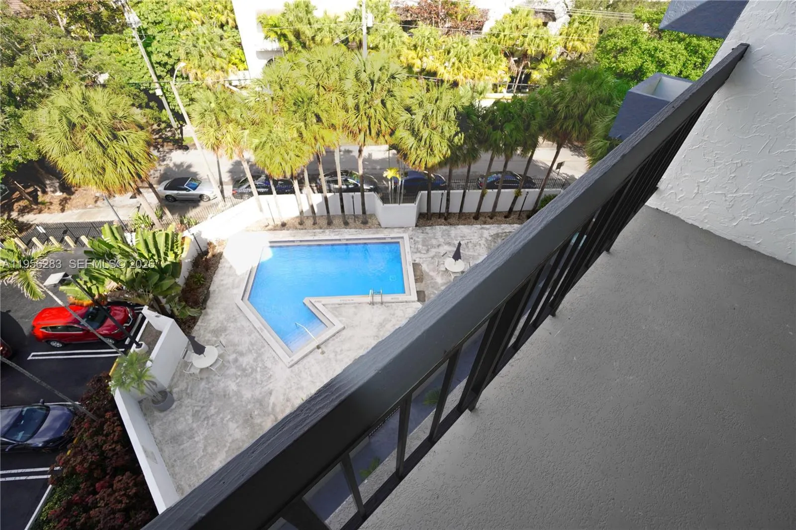 2715 Tigertail Ave 606, Miami, Florida 33133, Miami, Florida 33133, 1 Bedroom Bedrooms, ,1 BathroomBathrooms,Residential Lease,For Rent,2715 Tigertail Ave 606, Miami, Florida 33133,A11956283