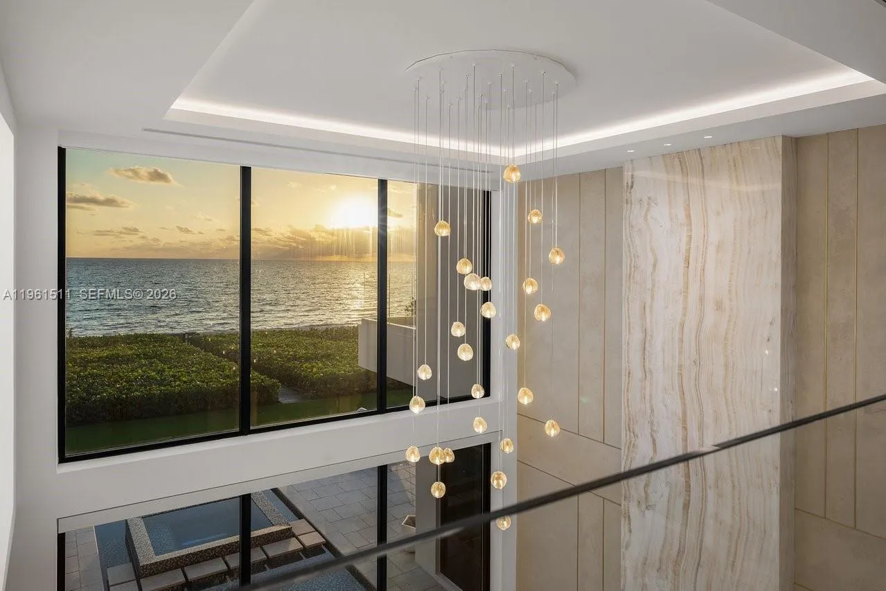 1107 Hillsboro Mile, Hillsboro Beach, Florida 3306, Hillsboro Beach, Florida 33062, 7 Bedrooms Bedrooms, ,8 BathroomsBathrooms,Residential,For Sale,1107 Hillsboro Mile, Hillsboro Beach, Florida 3306,A11961511